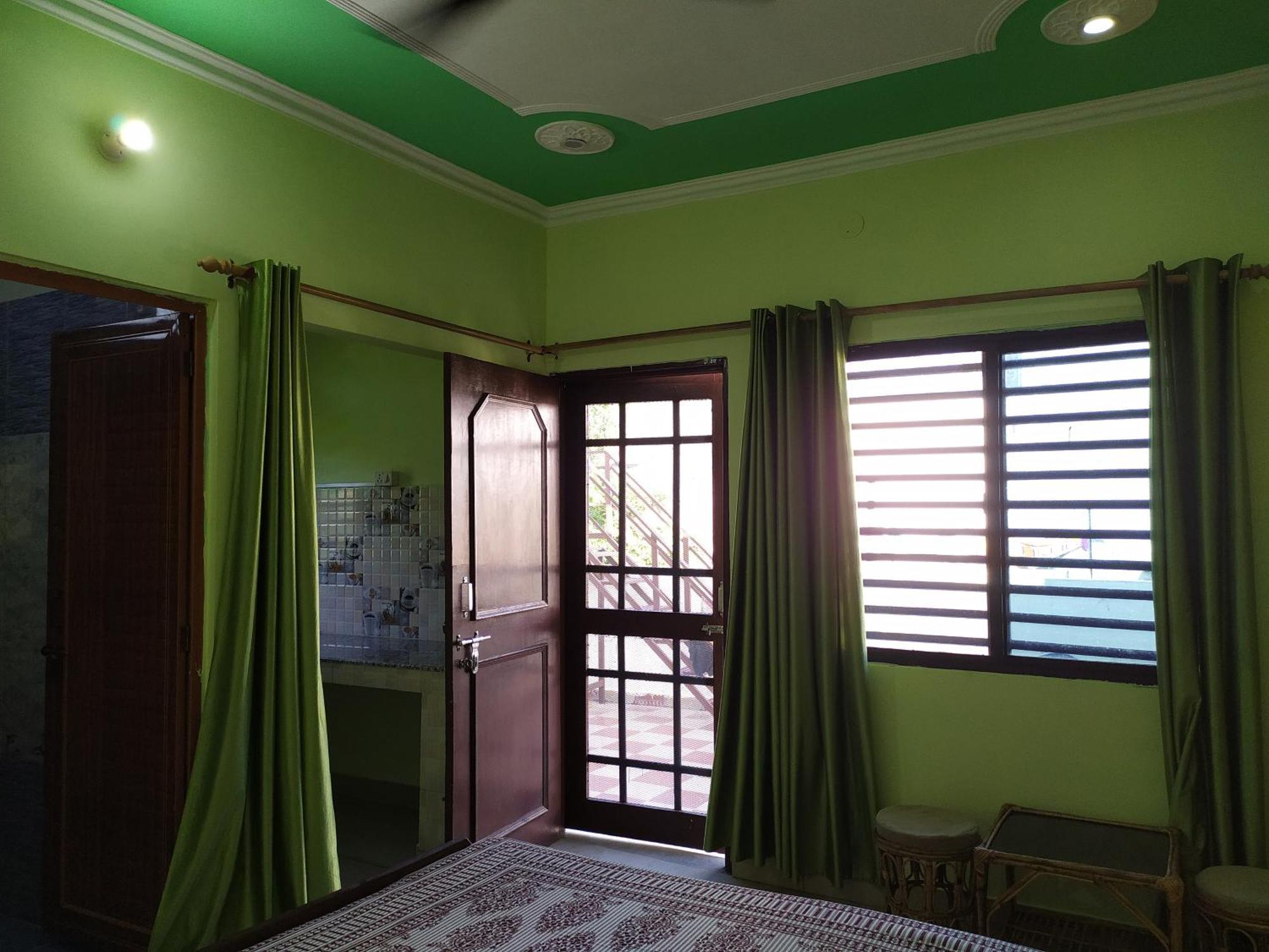 Anjali Home Stay Rishīkesh Oda fotoğraf
